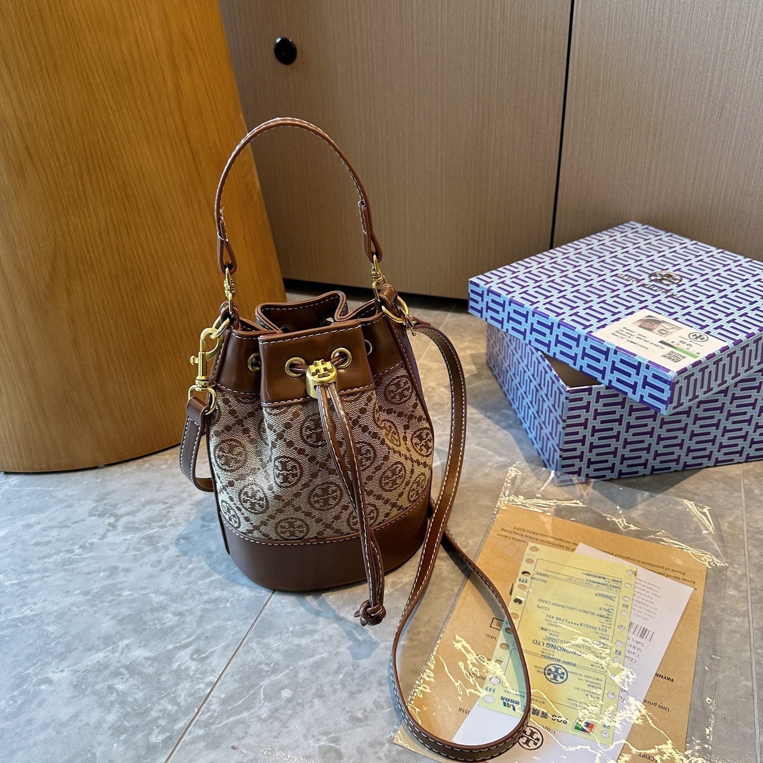 New bucket bag