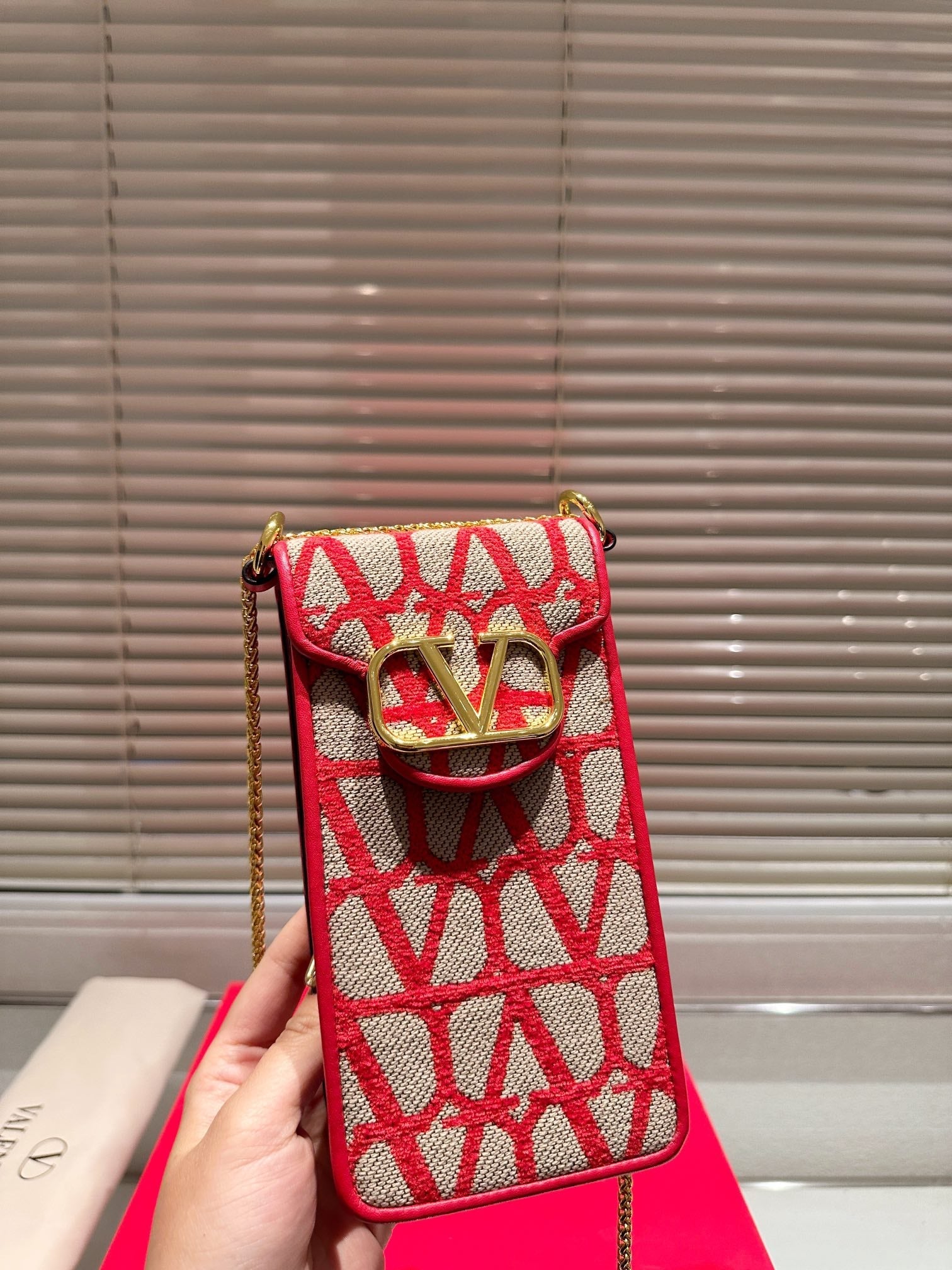 BAL* Letter bag