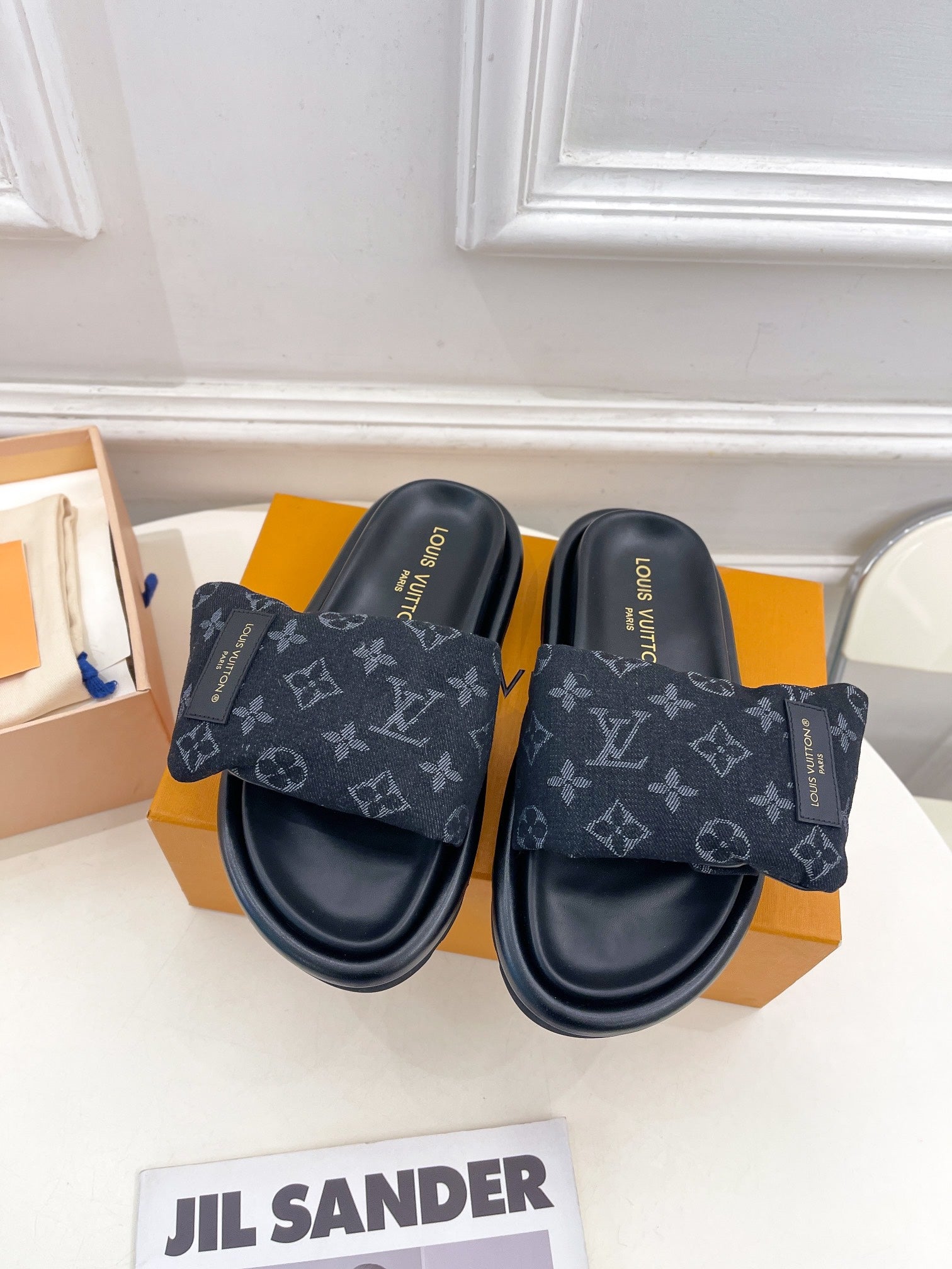 LOE* 24 Denim Velcro Sheepskin Slippers