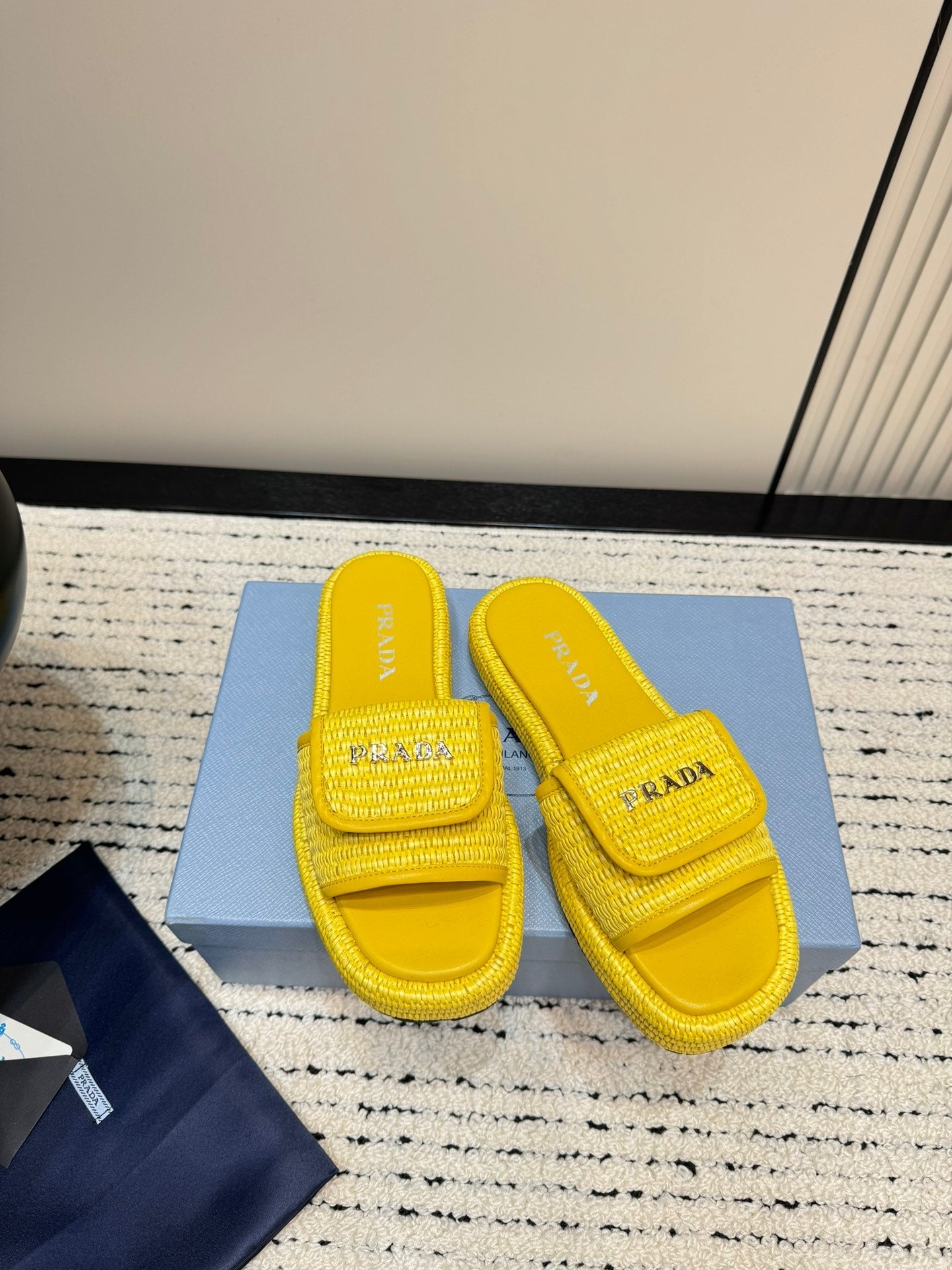 PRA* 24 New Straw Shoes Slippers 1:1 VIP