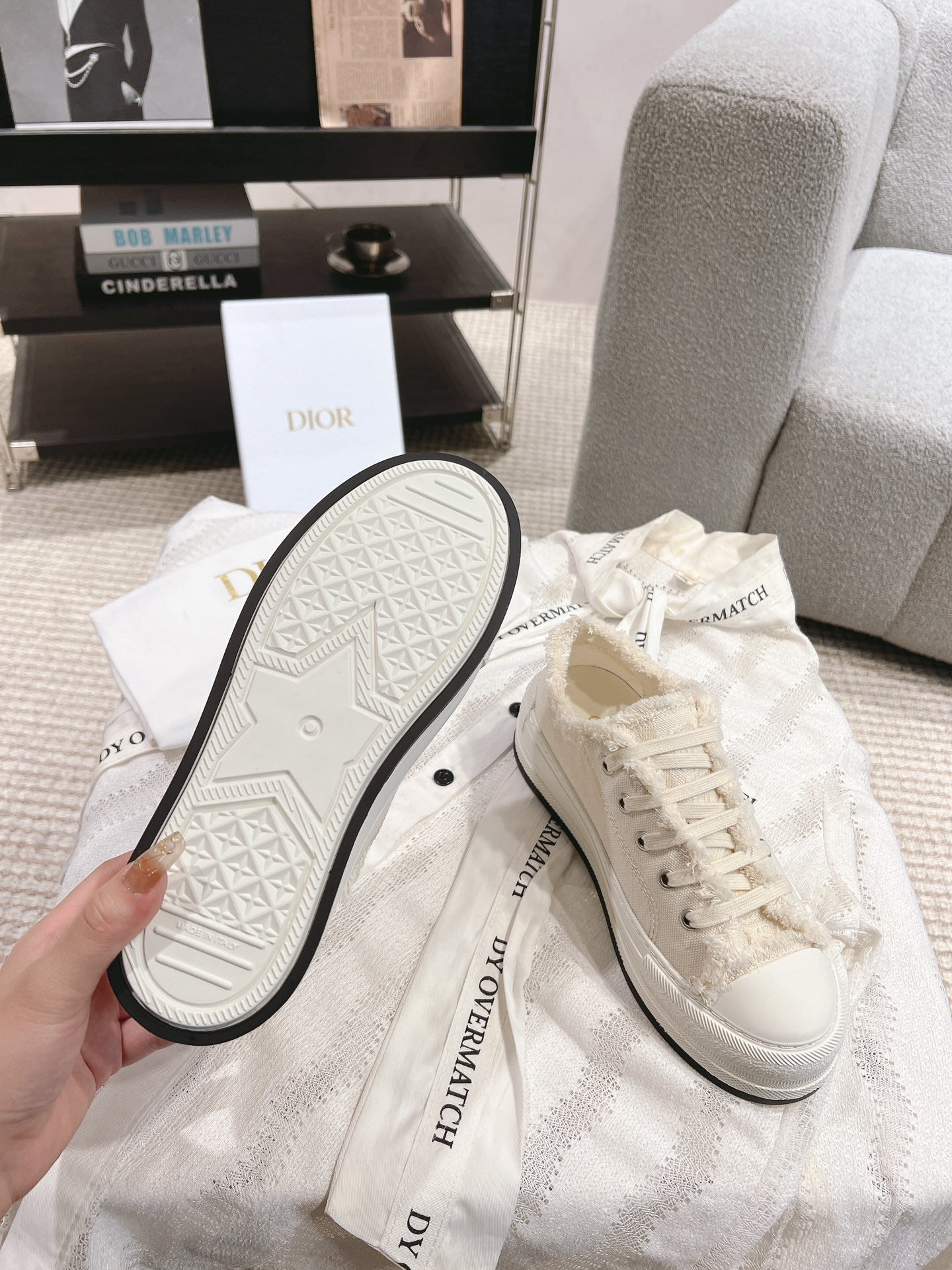 DIO* 24 New Embroidered Flowing Mustache Sneakers 1:1 VIP