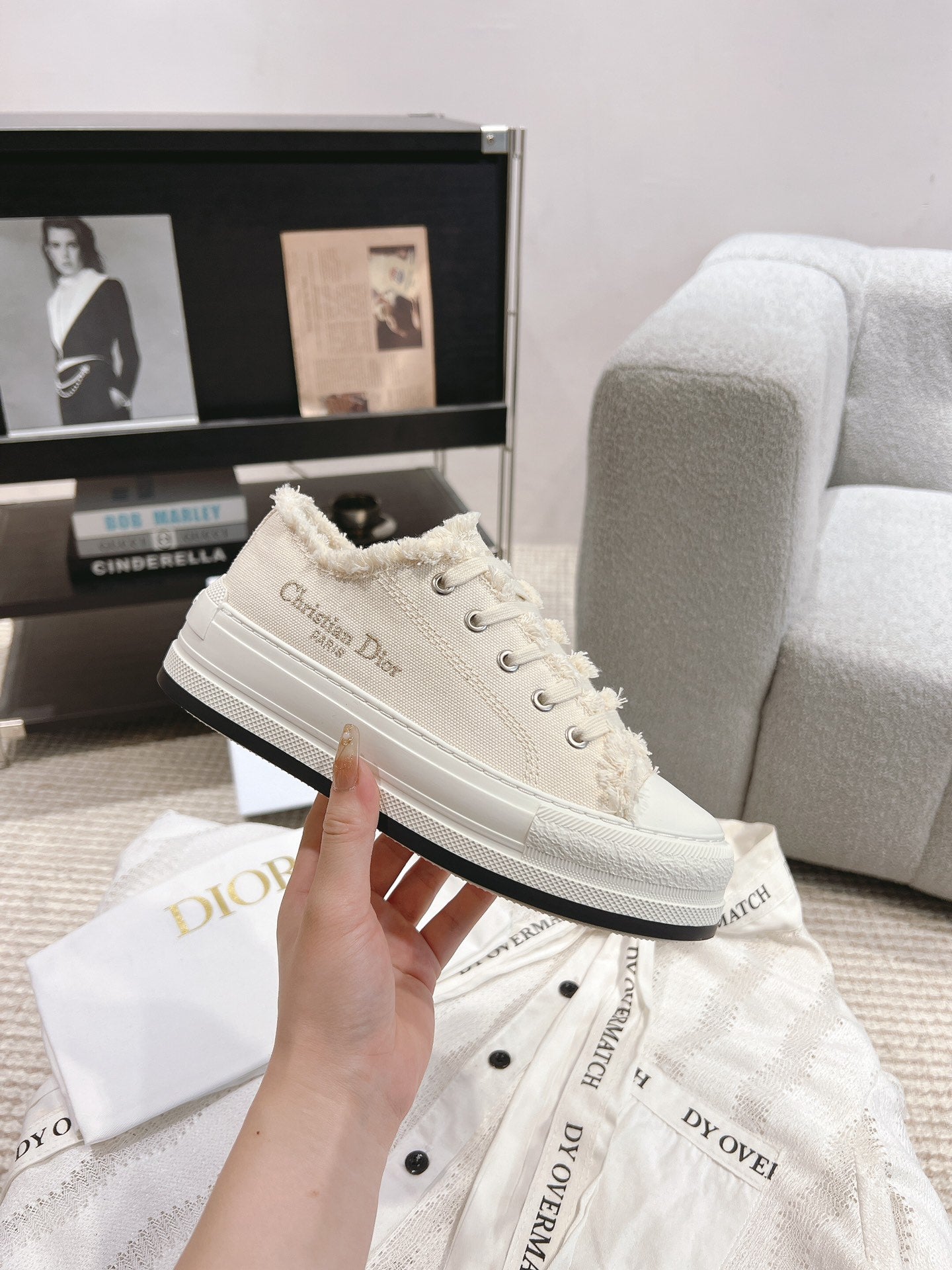 DIO* 24 New Embroidered Flowing Mustache Sneakers 1:1 VIP