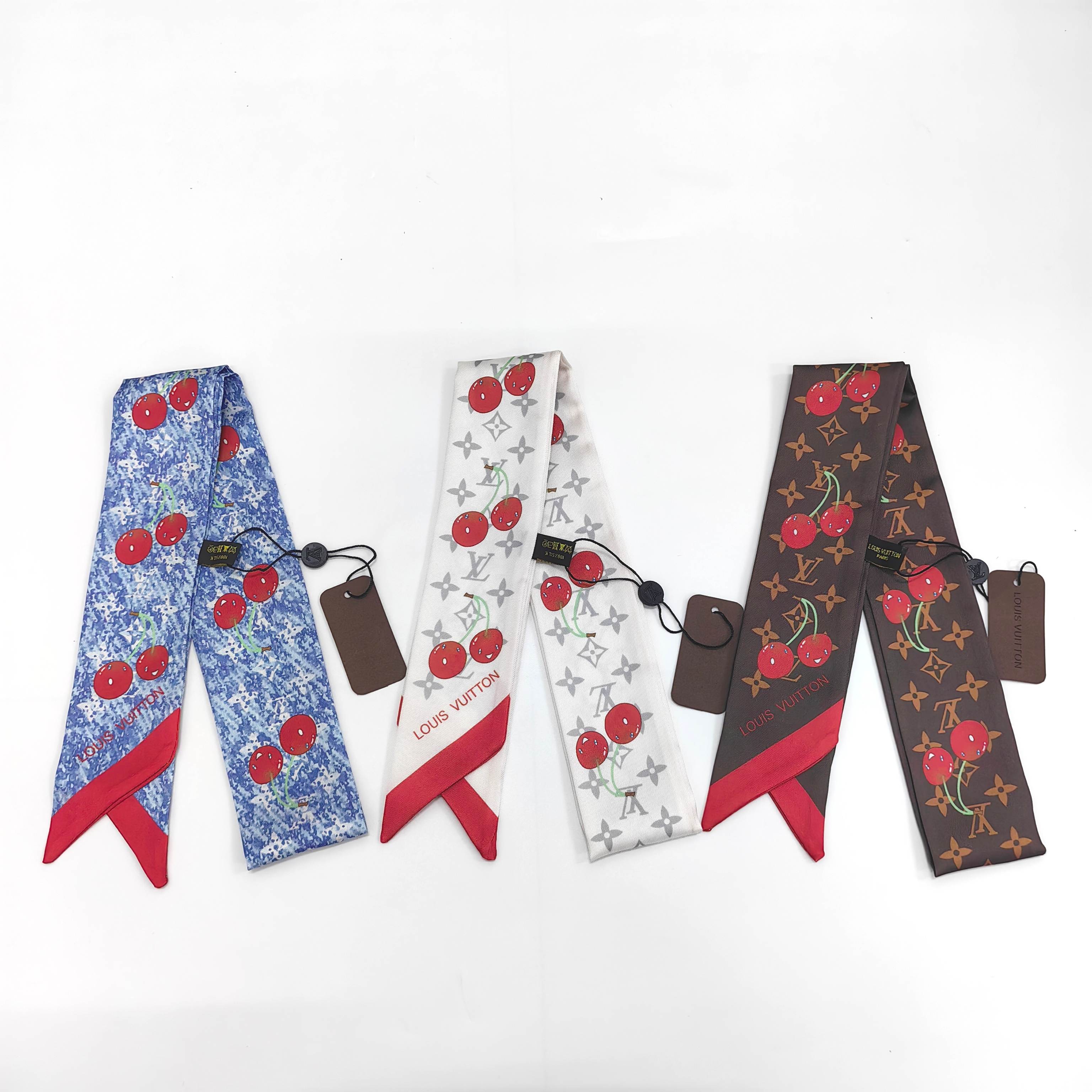 LOU* 25SS scarf