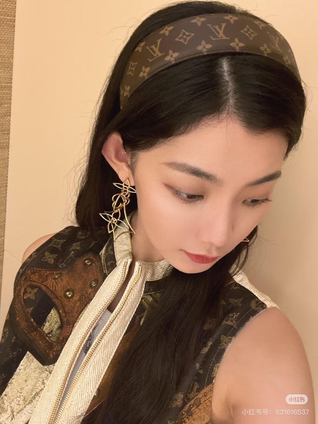 LV* Headband