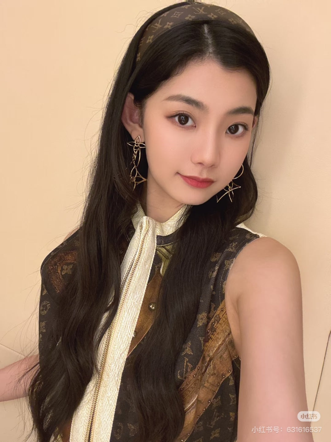LV* Headband