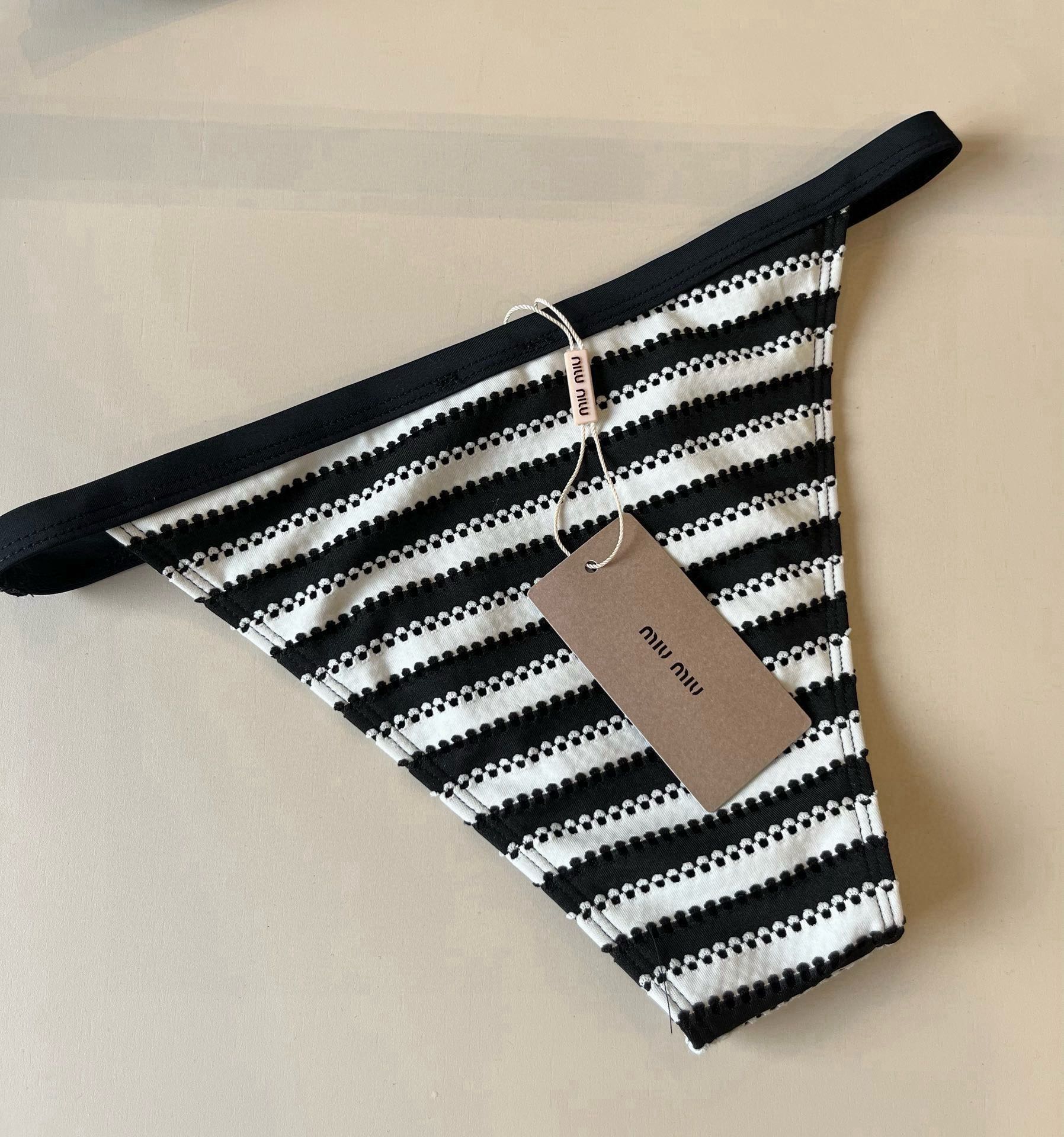 MIU* 25SS bikini