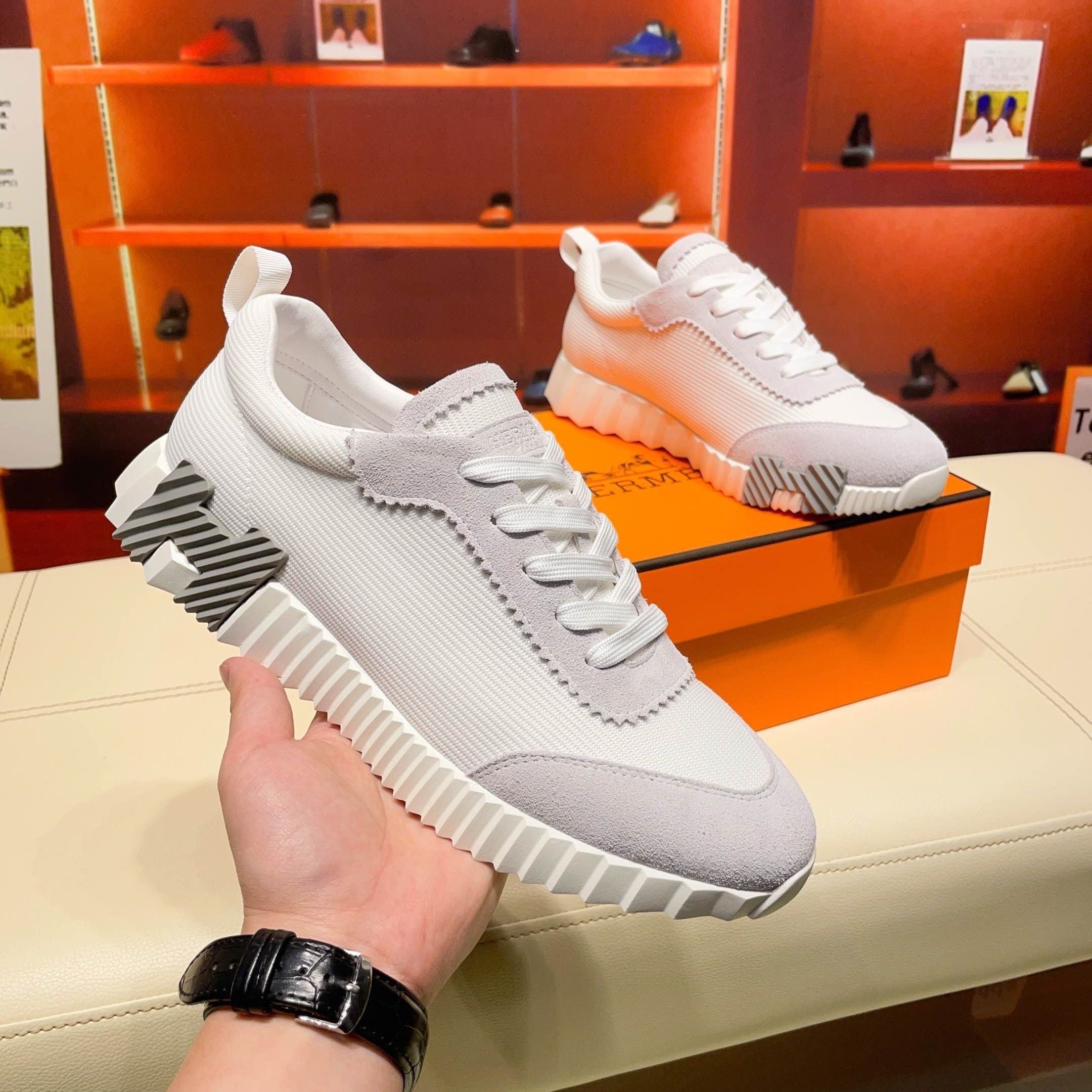 HE* new breathable casual shoes
