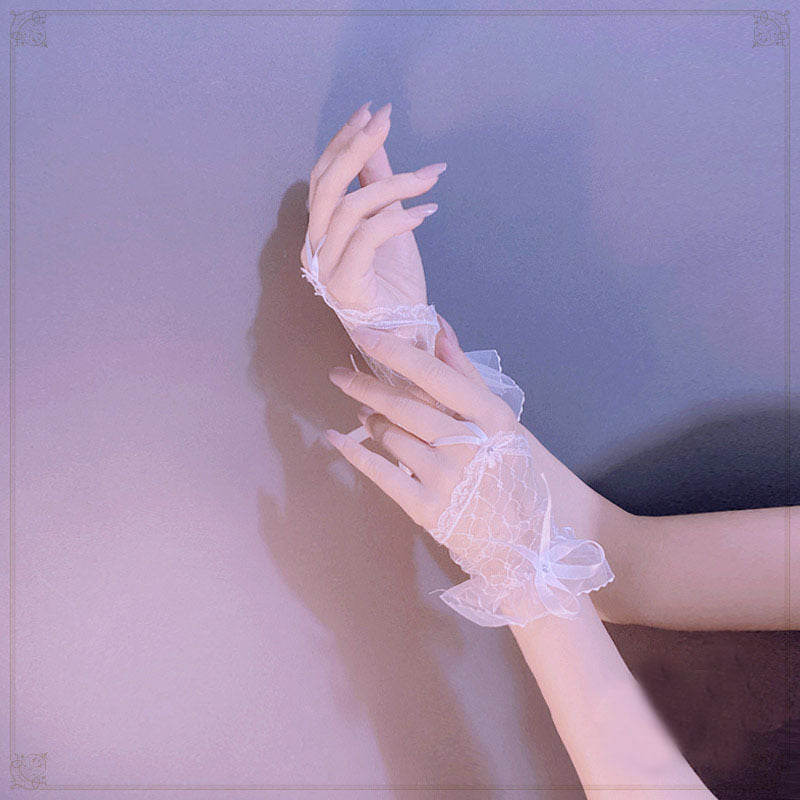 Vintage Lace Gloves