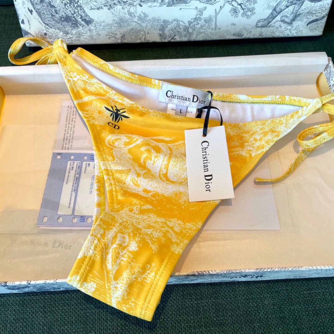D  new swimsuit