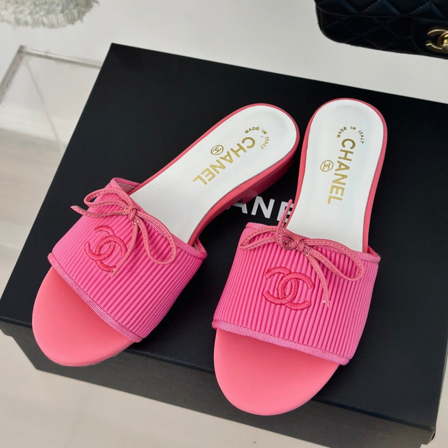 New CH*** slippers  VIP1：1