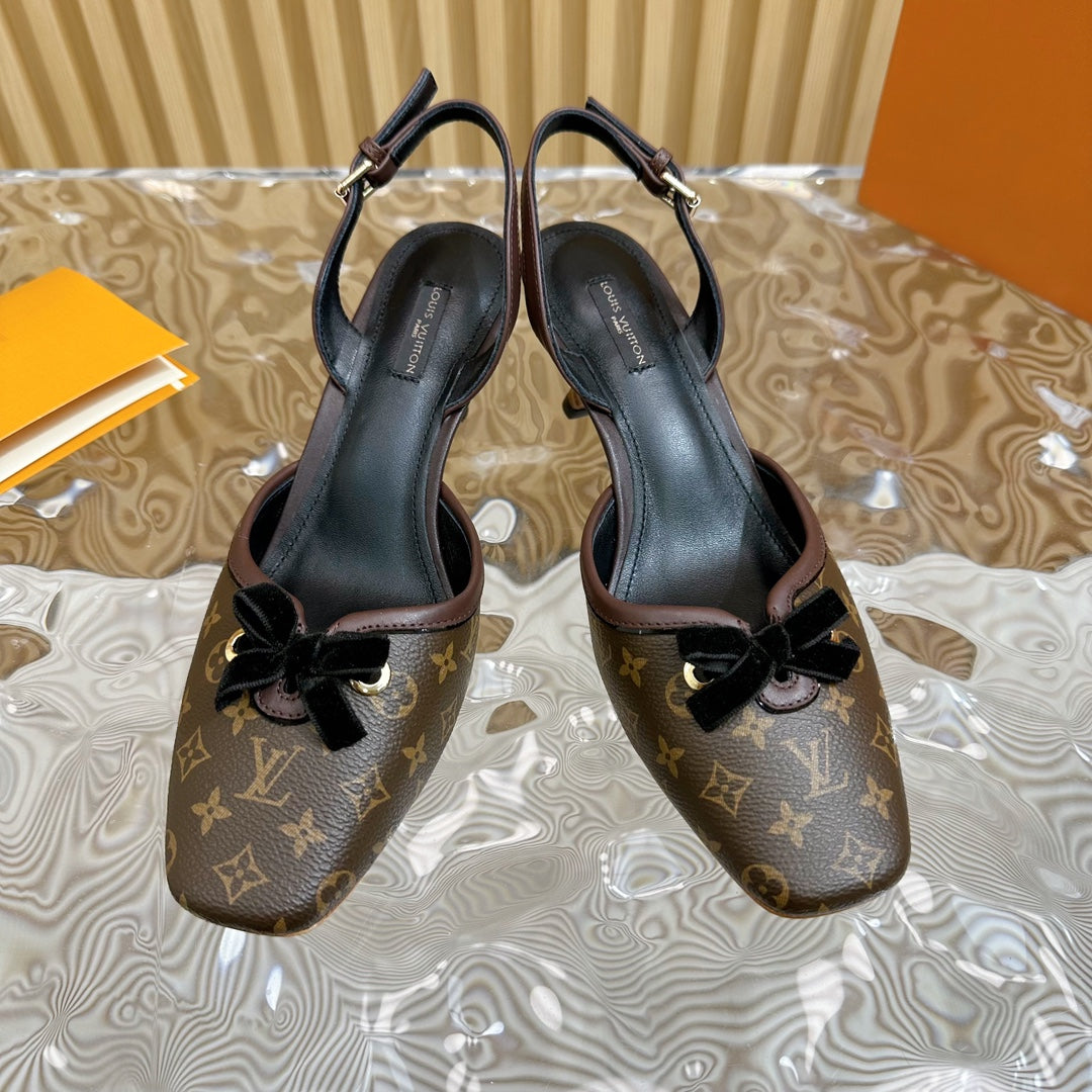 Retro literary velvet bow🎀cat heel sandals L*** VIP 1:1