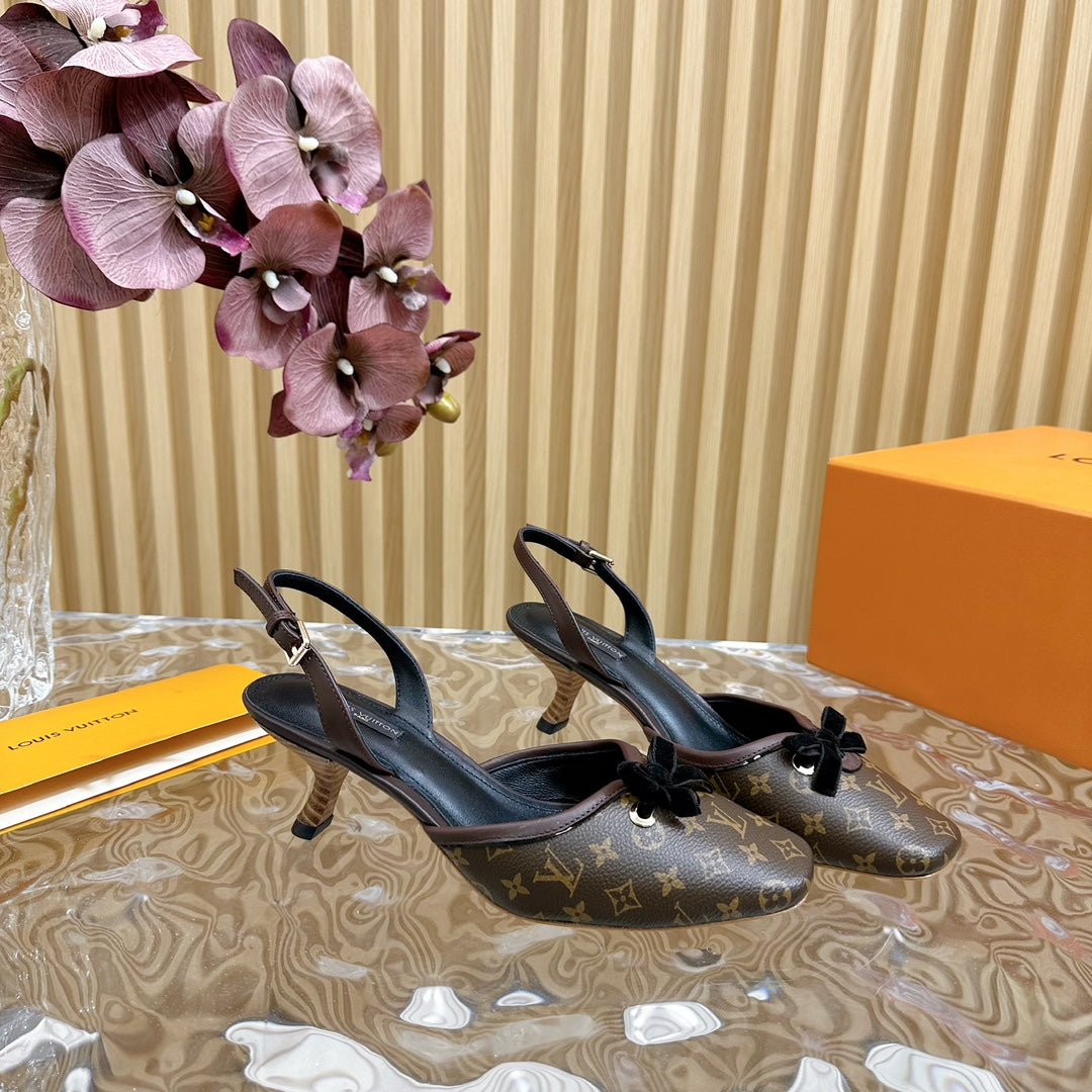 Retro literary velvet bow🎀cat heel sandals L*** VIP 1:1