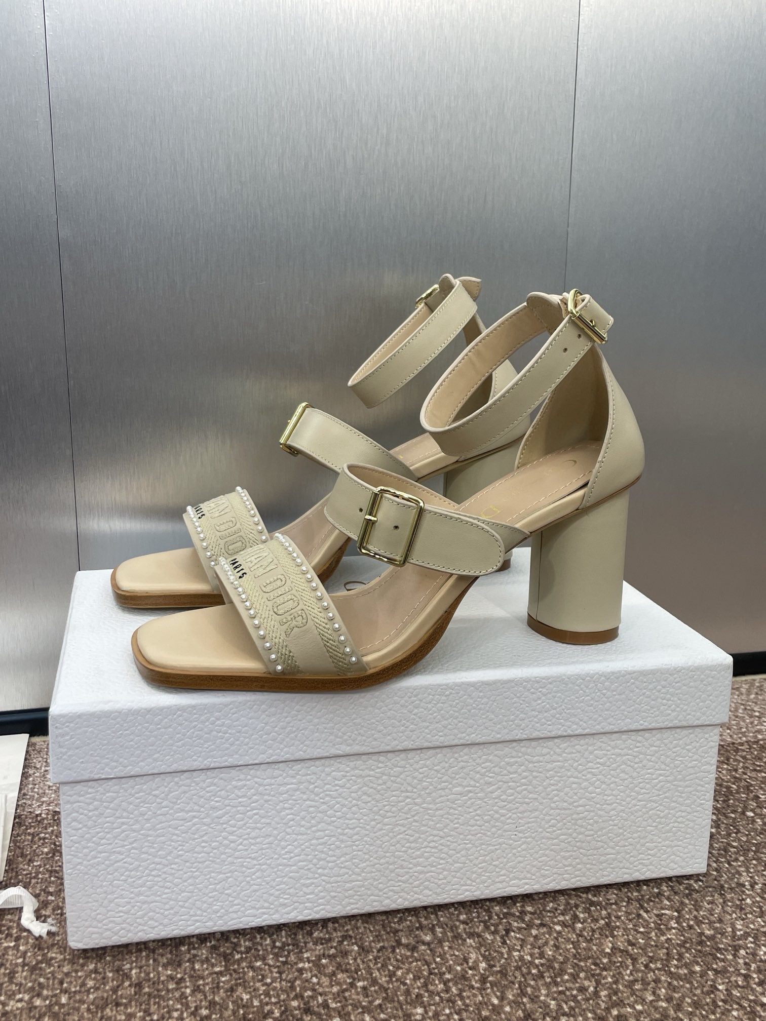 025 Spring and Summer Newest High Heel Electric Embroidery Colorblock Roman Sandals Dio VIP 1:1
